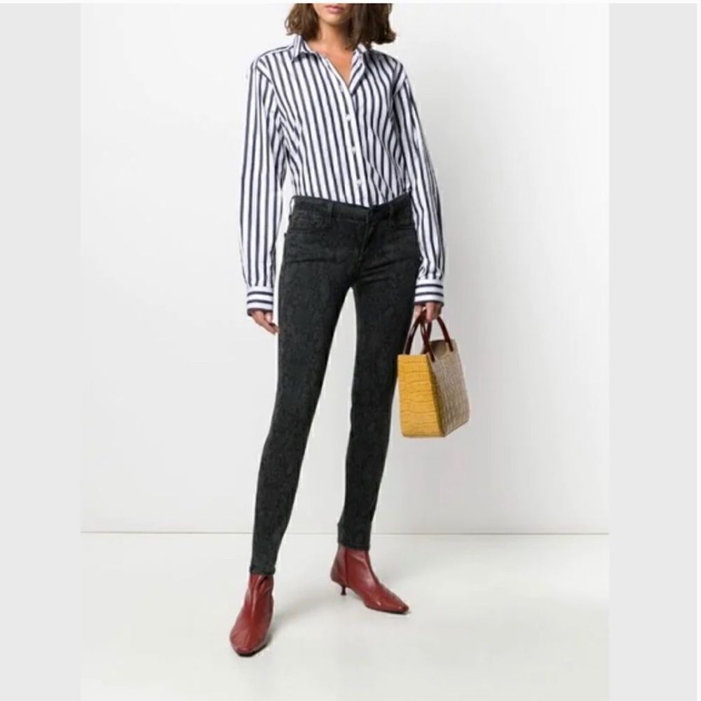 Revolve FRAME - Le Skinny Jeans De Jeanne Tonal Python - Picture 3 of 12